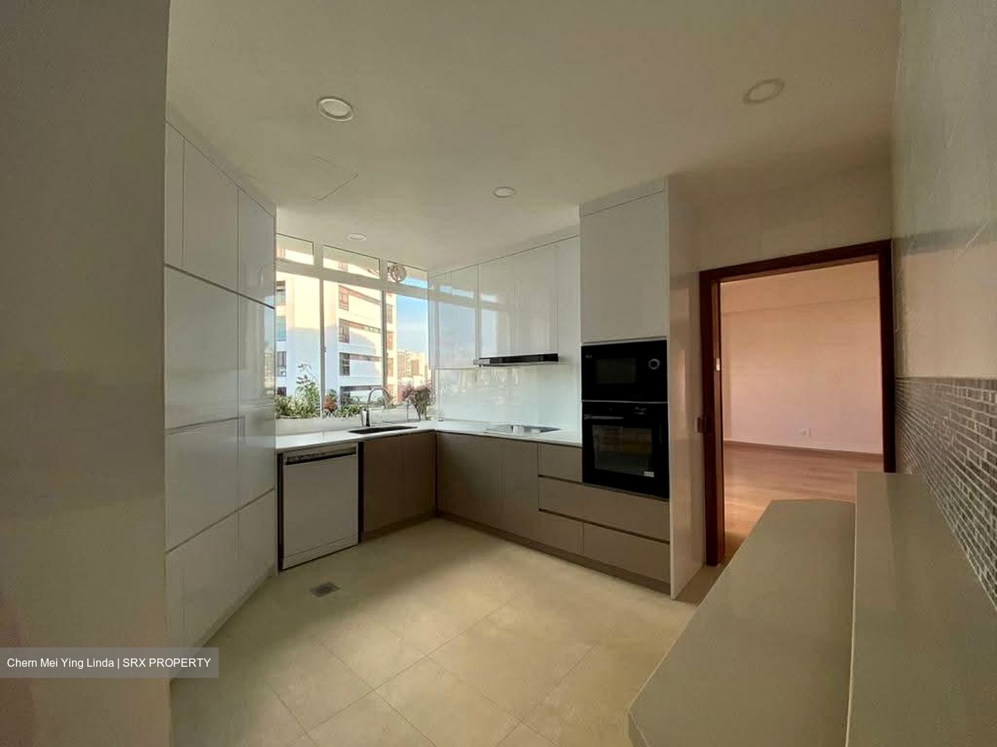 Honolulu Tower (D10), Apartment #560999181